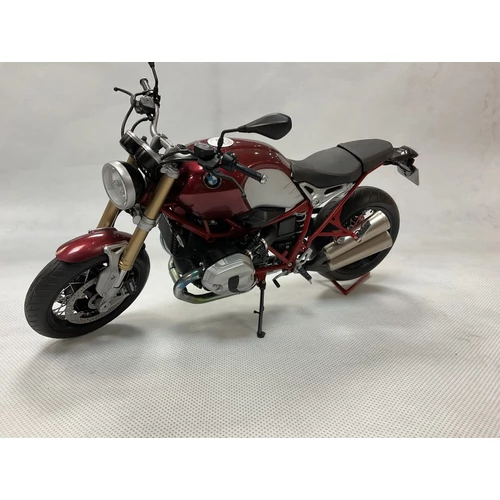 BMW R.nine.T 1:9