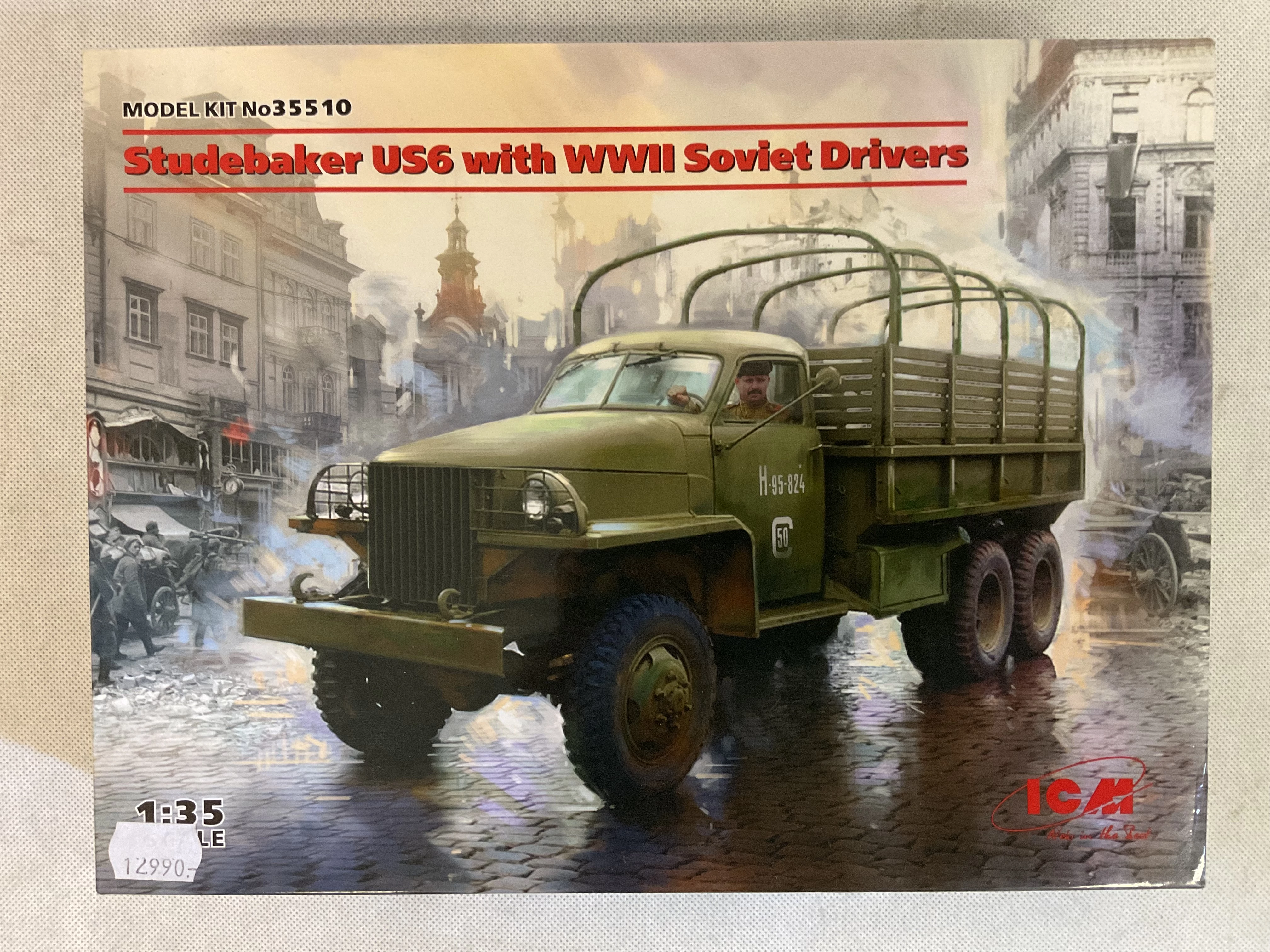 Studebaker US6 w/ WWII Soviet Drivers.